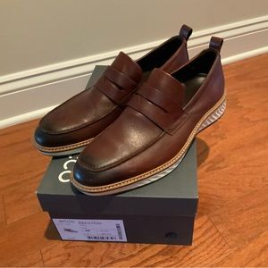Men’s Ecco Hybrid Dress Shoe